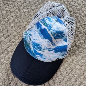 Oiselle Runner Trucker Hat
